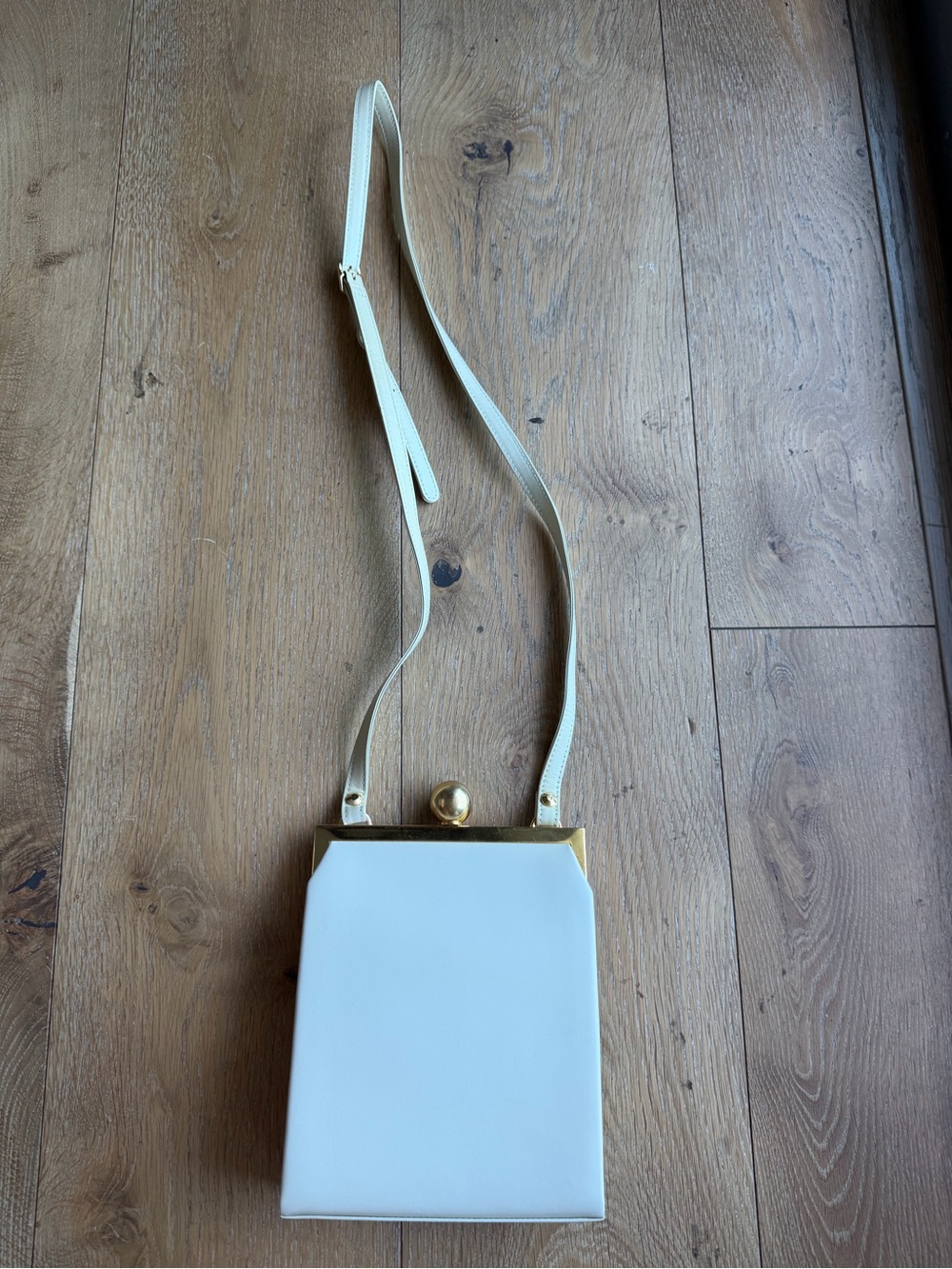 Saint Laurent Nuit Blanche Leather Frame Shoulder Bag Blanc Vintage